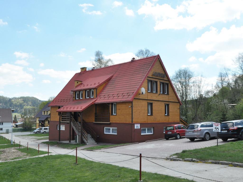 Dom Goscinny Jawor Czarnypotok Krynica Zdroj Exterior photo